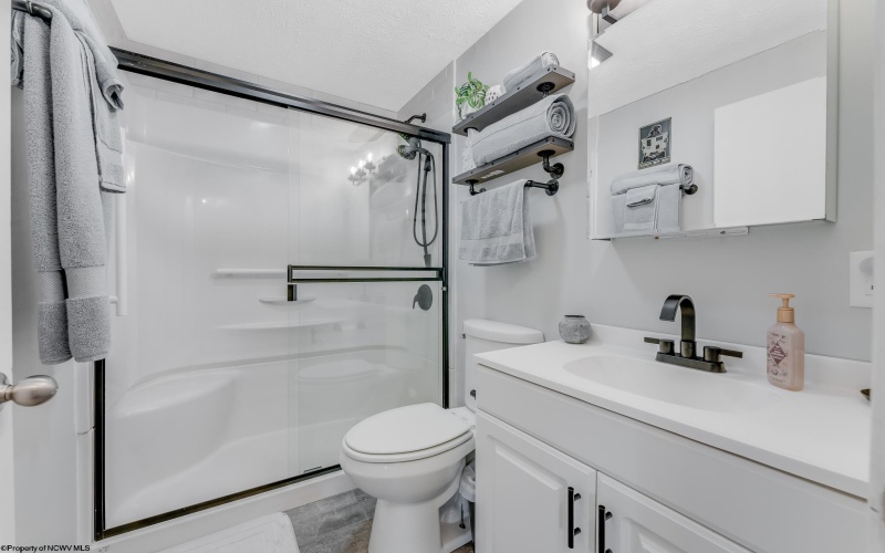 1033 Richwood Avenue, Morgantown, West Virginia 26505, 4 Bedrooms Bedrooms, 6 Rooms Rooms,2 BathroomsBathrooms,Single Family Detached,For Sale,Richwood,10163570