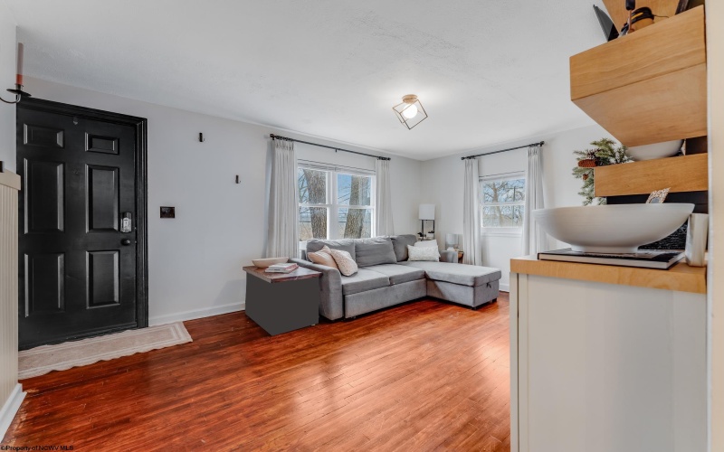 1033 Richwood Avenue, Morgantown, West Virginia 26505, 4 Bedrooms Bedrooms, 6 Rooms Rooms,2 BathroomsBathrooms,Single Family Detached,For Sale,Richwood,10163570