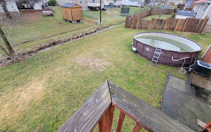 111 Pinewood Avenue, Bridgeport, West Virginia 26330, 3 Bedrooms Bedrooms, 8 Rooms Rooms,2 BathroomsBathrooms,Single Family Detached,For Sale,Pinewood,10163568