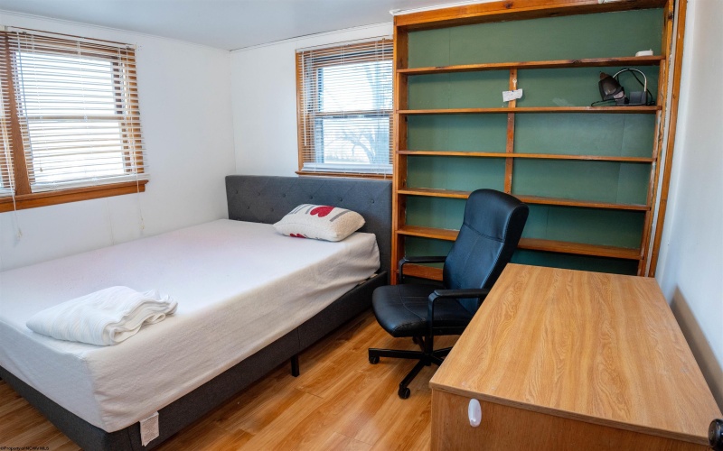 1224 Eastern Avenue, Morgantown, West Virginia 26505, 5 Bedrooms Bedrooms, 9 Rooms Rooms,3 BathroomsBathrooms,Single Family Detached,For Sale,Eastern,10163577