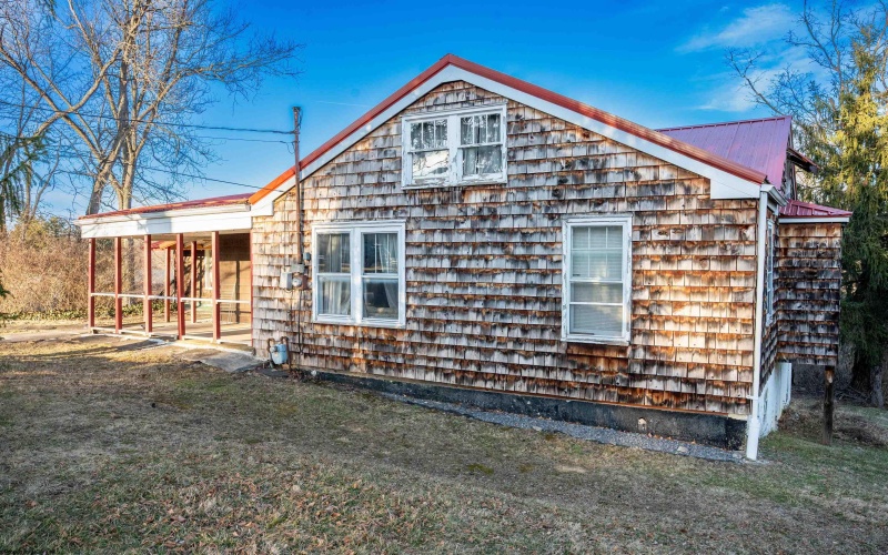 1224 Eastern Avenue, Morgantown, West Virginia 26505, 5 Bedrooms Bedrooms, 9 Rooms Rooms,3 BathroomsBathrooms,Single Family Detached,For Sale,Eastern,10163577