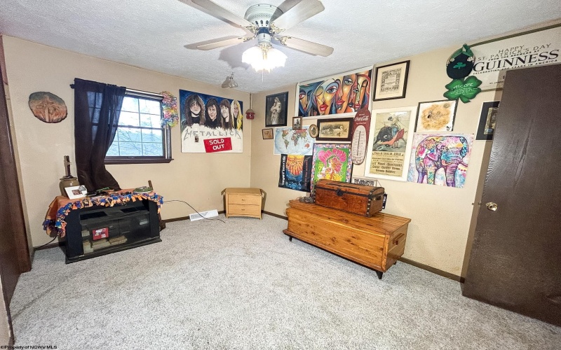 828 Alpine Street, Morgantown, West Virginia 26505, 3 Bedrooms Bedrooms, 10 Rooms Rooms,3 BathroomsBathrooms,Single Family Detached,For Sale,Alpine,10163595