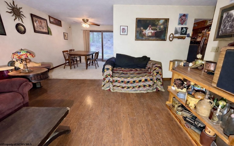 828 Alpine Street, Morgantown, West Virginia 26505, 3 Bedrooms Bedrooms, 10 Rooms Rooms,3 BathroomsBathrooms,Single Family Detached,For Sale,Alpine,10163595