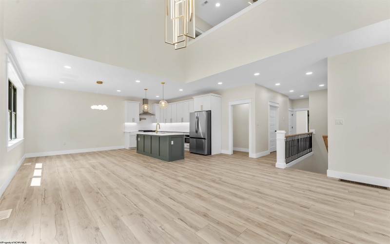 122 Tivoli Garden Drive, Morgantown, West Virginia 26508, 4 Bedrooms Bedrooms, 9 Rooms Rooms,4 BathroomsBathrooms,Single Family Attached,For Sale,Tivoli Garden,10163579