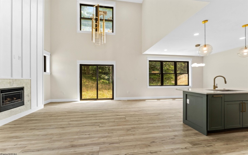 122 Tivoli Garden Drive, Morgantown, West Virginia 26508, 4 Bedrooms Bedrooms, 9 Rooms Rooms,4 BathroomsBathrooms,Single Family Attached,For Sale,Tivoli Garden,10163579