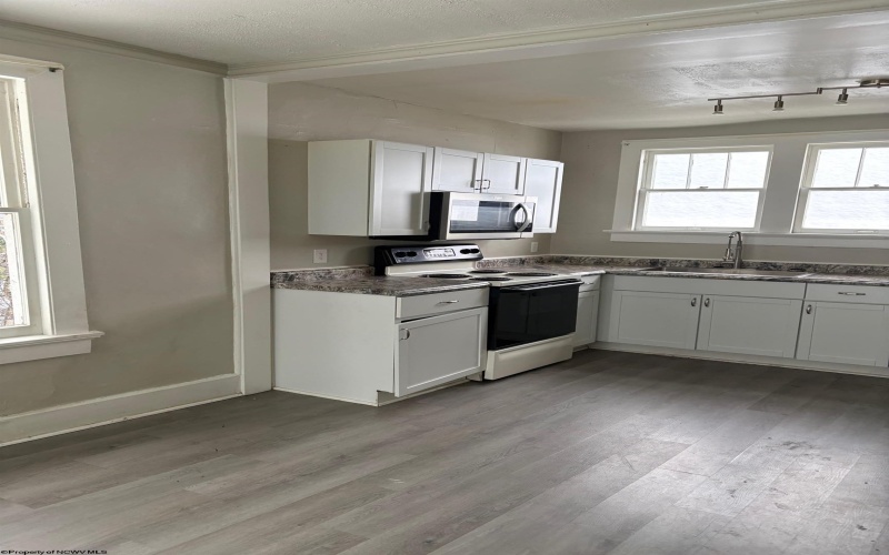 124 Watson Avenue, Fairmont, West Virginia 26554, ,Multi-unit/income,For Sale,Watson,10162673