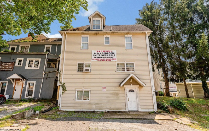459 Dallas Street, Morgantown, West Virginia 26505, ,Multi-unit/income,For Sale,Dallas,10163591