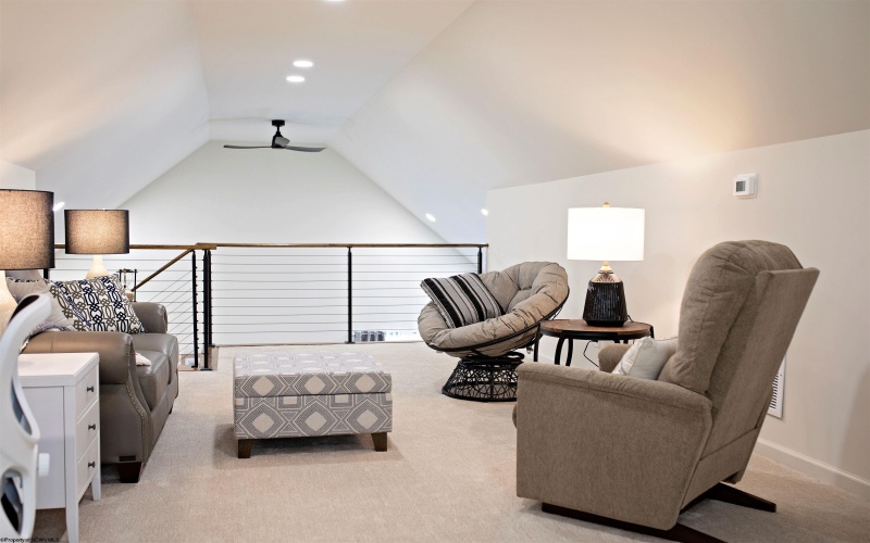 110 Edison Street, Nutter Fort, West Virginia 26301, 2 Bedrooms Bedrooms, 5 Rooms Rooms,3 BathroomsBathrooms,Residential Rentals,For Rent,Edison,10163583