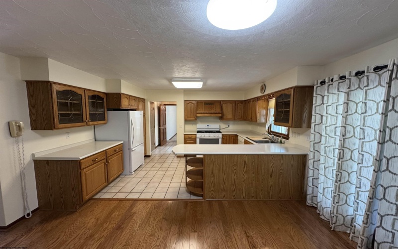 8 Franklin Court, Fairmont, West Virginia 26554-0000, 3 Bedrooms Bedrooms, 5 Rooms Rooms,2 BathroomsBathrooms,Single Family Detached,For Sale,Franklin,10163586