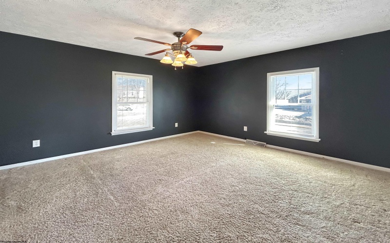 217 High Street, Kingwood, West Virginia 26537, 3 Bedrooms Bedrooms, 9 Rooms Rooms,3 BathroomsBathrooms,Single Family Detached,For Sale,High,10163585