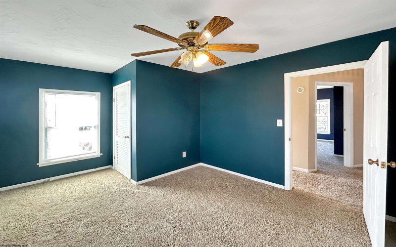 217 High Street, Kingwood, West Virginia 26537, 3 Bedrooms Bedrooms, 9 Rooms Rooms,3 BathroomsBathrooms,Single Family Detached,For Sale,High,10163585