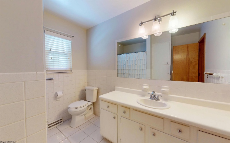 4554 Beverly Pike, Grafton, West Virginia 26354, 3 Bedrooms Bedrooms, 7 Rooms Rooms,2 BathroomsBathrooms,Single Family Detached,For Sale,Beverly,10163589