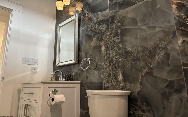 204 Ohio Avenue, Nutter Fort, West Virginia 26301, 2 Bedrooms Bedrooms, 6 Rooms Rooms,1 BathroomBathrooms,Single Family Detached,For Sale,Ohio,10163584