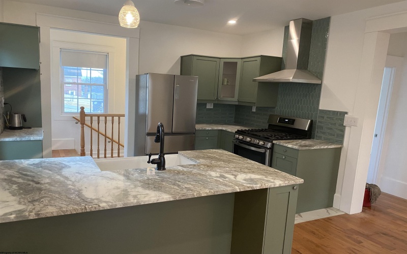 204 Ohio Avenue, Nutter Fort, West Virginia 26301, 2 Bedrooms Bedrooms, 6 Rooms Rooms,1 BathroomBathrooms,Single Family Detached,For Sale,Ohio,10163584