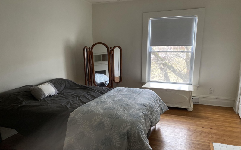 187 Pike Street, Clarksburg, West Virginia 26301, 5 Bedrooms Bedrooms, 11 Rooms Rooms,2 BathroomsBathrooms,Single Family Detached,For Sale,Pike,10163581