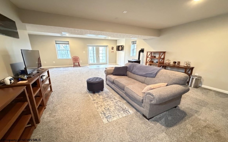 26 Oakton Drive, Morgantown, West Virginia 26508, 3 Bedrooms Bedrooms, 7 Rooms Rooms,2 BathroomsBathrooms,Single Family Detached,For Sale,Oakton,10163590