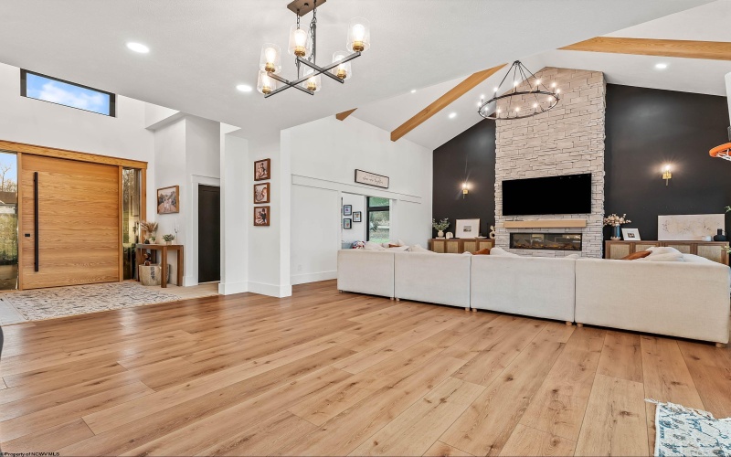 101 Haven Court, Morgantown, West Virginia 26508, 4 Bedrooms Bedrooms, 10 Rooms Rooms,3 BathroomsBathrooms,Single Family Detached,For Sale,Haven,10163587