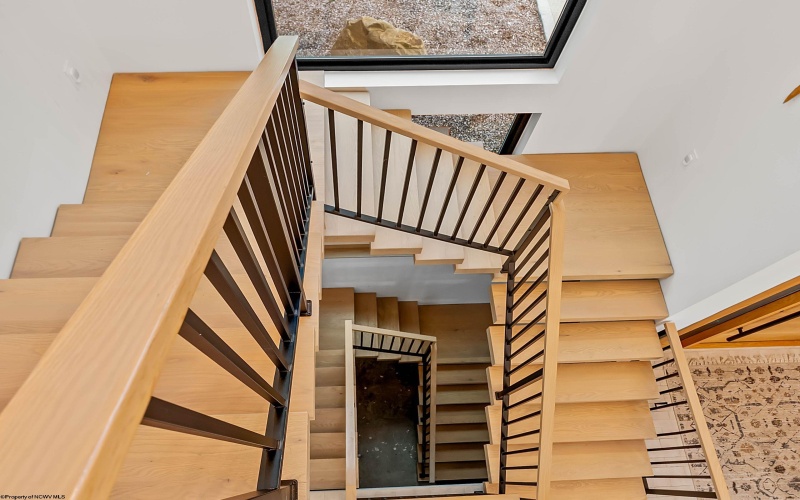 101 Haven Court, Morgantown, West Virginia 26508, 4 Bedrooms Bedrooms, 10 Rooms Rooms,3 BathroomsBathrooms,Single Family Detached,For Sale,Haven,10163587