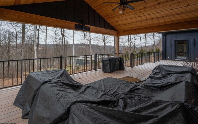 101 Haven Court, Morgantown, West Virginia 26508, 4 Bedrooms Bedrooms, 10 Rooms Rooms,3 BathroomsBathrooms,Single Family Detached,For Sale,Haven,10163587