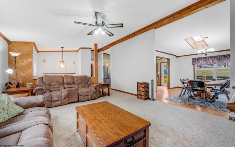 427 Aarons Creek Road, Morgantown, West Virginia 26508, 3 Bedrooms Bedrooms, 8 Rooms Rooms,2 BathroomsBathrooms,Single Family Detached,For Sale,Aarons Creek,10163596