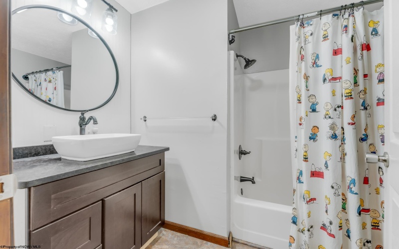 427 Aarons Creek Road, Morgantown, West Virginia 26508, 3 Bedrooms Bedrooms, 8 Rooms Rooms,2 BathroomsBathrooms,Single Family Detached,For Sale,Aarons Creek,10163596