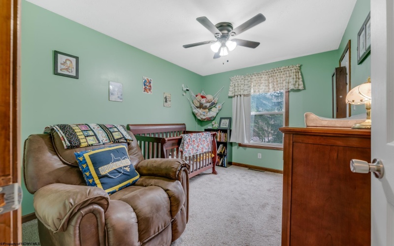 427 Aarons Creek Road, Morgantown, West Virginia 26508, 3 Bedrooms Bedrooms, 8 Rooms Rooms,2 BathroomsBathrooms,Single Family Detached,For Sale,Aarons Creek,10163596