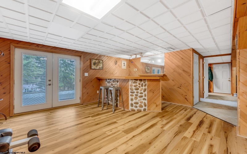 427 Aarons Creek Road, Morgantown, West Virginia 26508, 3 Bedrooms Bedrooms, 8 Rooms Rooms,2 BathroomsBathrooms,Single Family Detached,For Sale,Aarons Creek,10163596