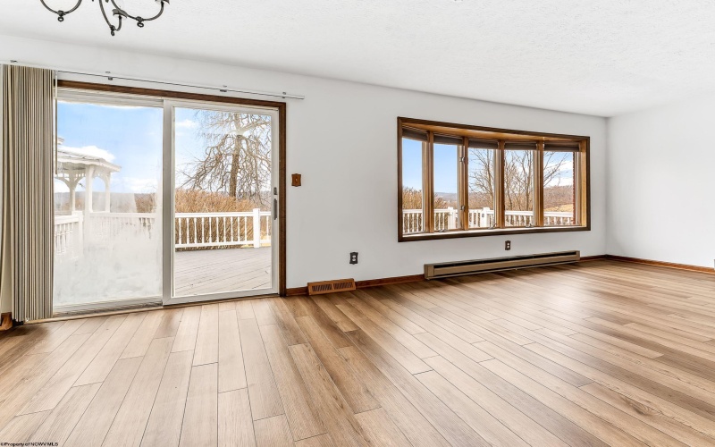 224 Hemlock Lane, Reedsville, West Virginia 26547, 4 Bedrooms Bedrooms, 8 Rooms Rooms,2 BathroomsBathrooms,Single Family Detached,For Sale,Hemlock,10163610