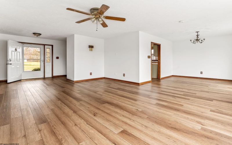 224 Hemlock Lane, Reedsville, West Virginia 26547, 4 Bedrooms Bedrooms, 8 Rooms Rooms,2 BathroomsBathrooms,Single Family Detached,For Sale,Hemlock,10163610