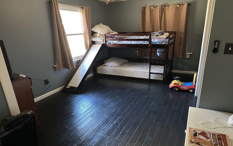 79 Punkin Center Road, Fairview, West Virginia 26570, 3 Bedrooms Bedrooms, 8 Rooms Rooms,2 BathroomsBathrooms,Single Family Detached,For Sale,Punkin Center,10163603