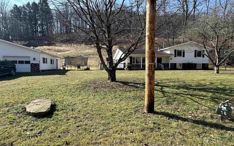 79 Punkin Center Road, Fairview, West Virginia 26570, 3 Bedrooms Bedrooms, 8 Rooms Rooms,2 BathroomsBathrooms,Single Family Detached,For Sale,Punkin Center,10163603