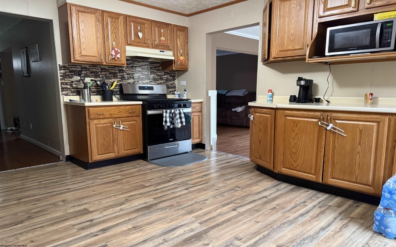 79 Punkin Center Road, Fairview, West Virginia 26570, 3 Bedrooms Bedrooms, 8 Rooms Rooms,2 BathroomsBathrooms,Single Family Detached,For Sale,Punkin Center,10163603