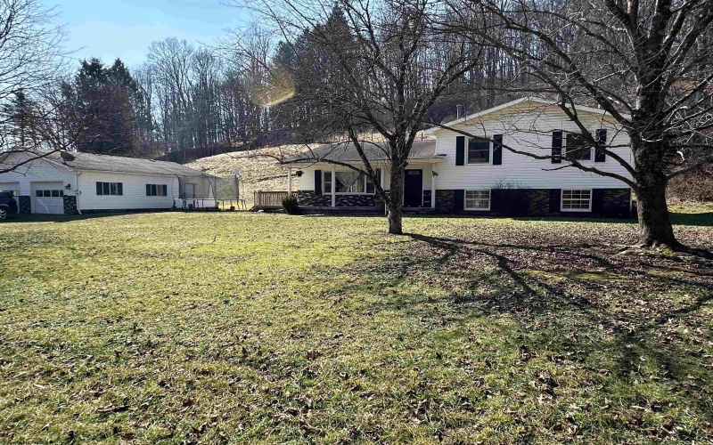 79 Punkin Center Road, Fairview, West Virginia 26570, 3 Bedrooms Bedrooms, 8 Rooms Rooms,2 BathroomsBathrooms,Single Family Detached,For Sale,Punkin Center,10163603