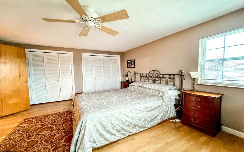 187 Ridgeway Drive, Bridgeport, West Virginia 26330, 4 Bedrooms Bedrooms, 10 Rooms Rooms,2 BathroomsBathrooms,Single Family Detached,For Sale,Ridgeway,10163602