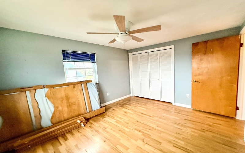 187 Ridgeway Drive, Bridgeport, West Virginia 26330, 4 Bedrooms Bedrooms, 10 Rooms Rooms,2 BathroomsBathrooms,Single Family Detached,For Sale,Ridgeway,10163602