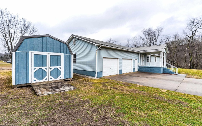 96 Dunkard Valley Boulevard, Core, West Virginia 26541, 4 Bedrooms Bedrooms, 8 Rooms Rooms,2 BathroomsBathrooms,Single Family Detached,For Sale,Dunkard Valley,10163606