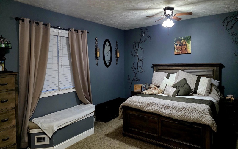 216 Zachs Run Road, Mount Clare, West Virginia 26408, 3 Bedrooms Bedrooms, 7 Rooms Rooms,2 BathroomsBathrooms,Single Family Detached,For Sale,Zachs Run,10163604