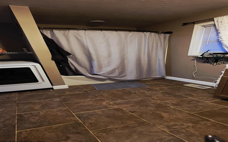 216 Zachs Run Road, Mount Clare, West Virginia 26408, 3 Bedrooms Bedrooms, 7 Rooms Rooms,2 BathroomsBathrooms,Single Family Detached,For Sale,Zachs Run,10163604