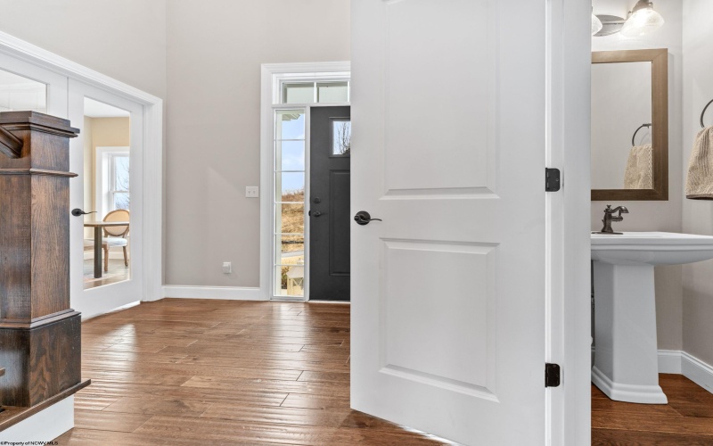 708 Slaton Lane, Morgantown, West Virginia 26508, 5 Bedrooms Bedrooms, 12 Rooms Rooms,3 BathroomsBathrooms,Single Family Detached,For Sale,Slaton,10163601