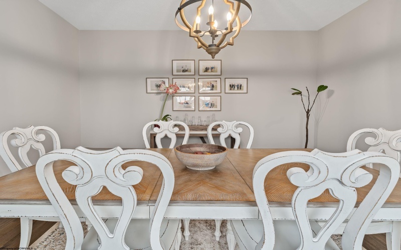 708 Slaton Lane, Morgantown, West Virginia 26508, 5 Bedrooms Bedrooms, 12 Rooms Rooms,3 BathroomsBathrooms,Single Family Detached,For Sale,Slaton,10163601