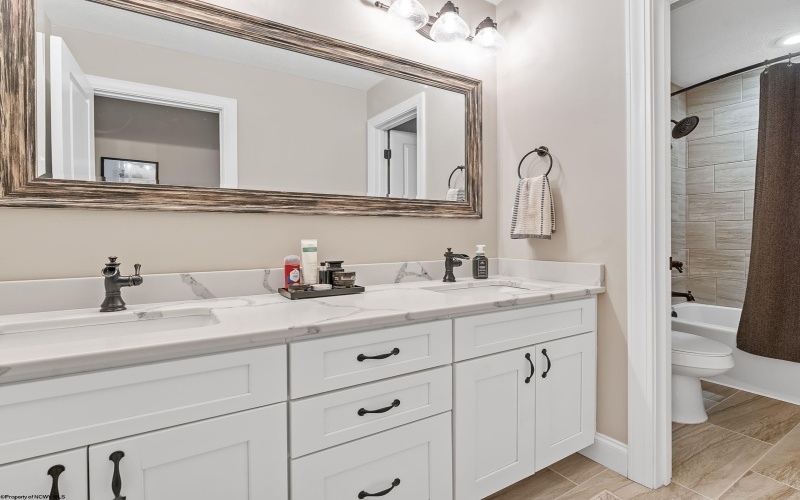 708 Slaton Lane, Morgantown, West Virginia 26508, 5 Bedrooms Bedrooms, 12 Rooms Rooms,3 BathroomsBathrooms,Single Family Detached,For Sale,Slaton,10163601