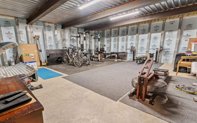 708 Slaton Lane, Morgantown, West Virginia 26508, 5 Bedrooms Bedrooms, 12 Rooms Rooms,3 BathroomsBathrooms,Single Family Detached,For Sale,Slaton,10163601