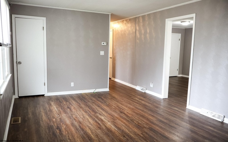 7 Everson Drive, Philippi, West Virginia 26416, 3 Bedrooms Bedrooms, 7 Rooms Rooms,1 BathroomBathrooms,Single Family Detached,For Sale,Everson,10163615