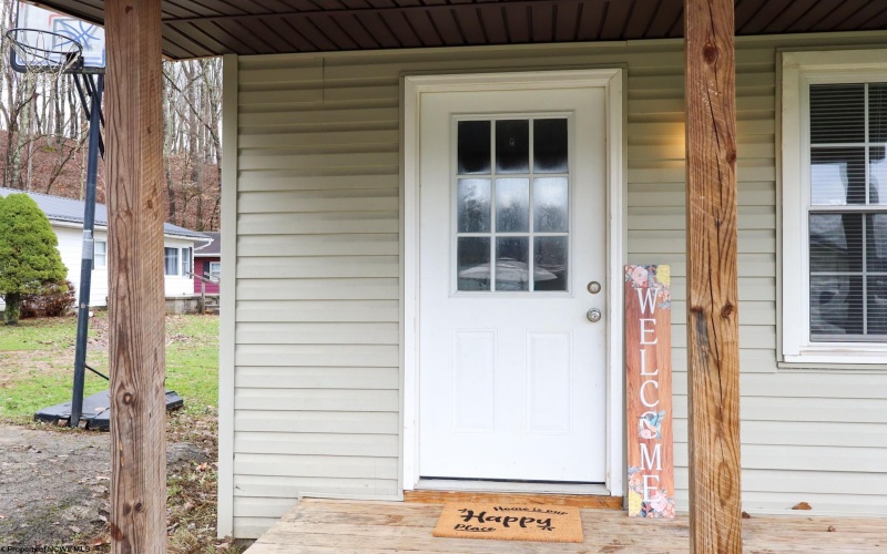 7 Everson Drive, Philippi, West Virginia 26416, 3 Bedrooms Bedrooms, 7 Rooms Rooms,1 BathroomBathrooms,Single Family Detached,For Sale,Everson,10163615