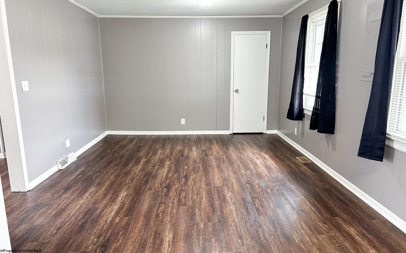 7 Everson Drive, Philippi, West Virginia 26416, 3 Bedrooms Bedrooms, 7 Rooms Rooms,1 BathroomBathrooms,Single Family Detached,For Sale,Everson,10163615