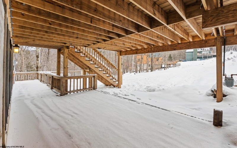 53 Ski In Court, Davis, West Virginia 26260, 5 Bedrooms Bedrooms, 10 Rooms Rooms,3 BathroomsBathrooms,Single Family Detached,For Sale,Ski In,10163617