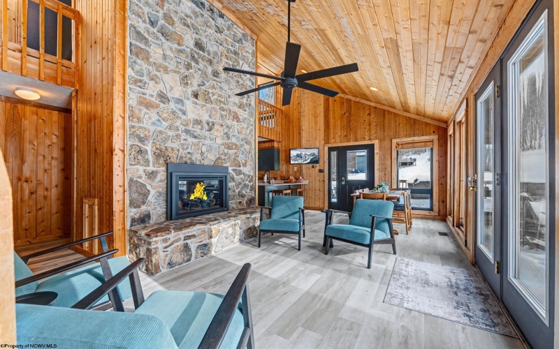 53 Ski In Court, Davis, West Virginia 26260, 5 Bedrooms Bedrooms, 10 Rooms Rooms,3 BathroomsBathrooms,Single Family Detached,For Sale,Ski In,10163617