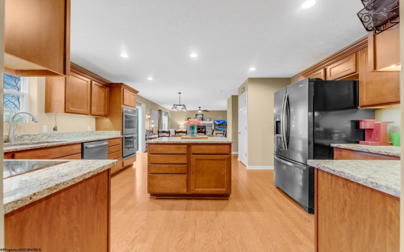 119 Cantis Hilltop Villas, Morgantown, West Virginia 26508, 5 Bedrooms Bedrooms, 12 Rooms Rooms,3 BathroomsBathrooms,Single Family Detached,For Sale,Cantis Hilltop,10163620