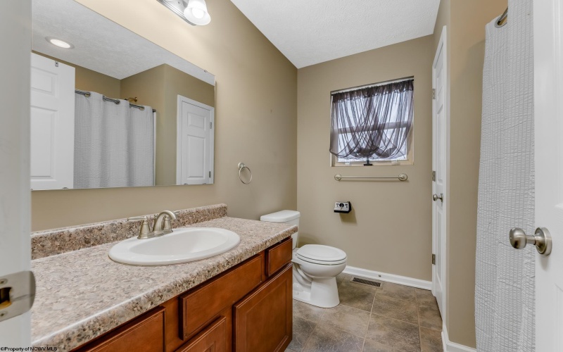 119 Cantis Hilltop Villas, Morgantown, West Virginia 26508, 5 Bedrooms Bedrooms, 12 Rooms Rooms,3 BathroomsBathrooms,Single Family Detached,For Sale,Cantis Hilltop,10163620