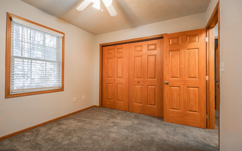 1508 Bergamont Street, Morgantown, West Virginia 26505, 3 Bedrooms Bedrooms, 6 Rooms Rooms,2 BathroomsBathrooms,Single Family Attached,For Sale,Bergamont,10163634